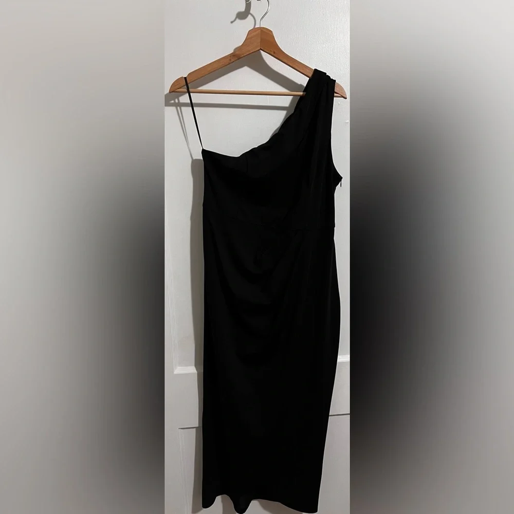 One Shoulder Bodycon Midi Dress - Picture 3 of 3